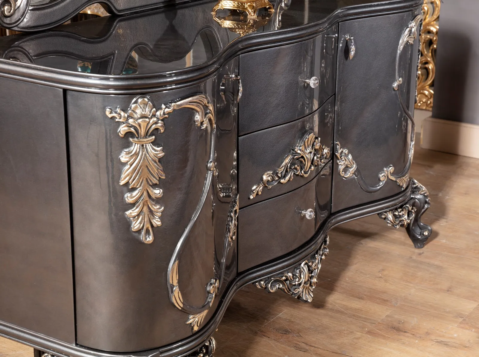 High quality special prestigious bedroom furniture with exclusive quality meticulous curving