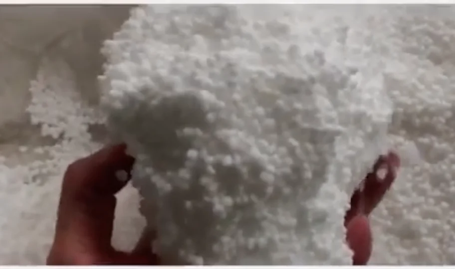 Urea fertilizer 46% nitrate fertilizer 9.5kg, 9.9kg, 50kg PP+PE Bag or 500kg 1000kg Poly Bag