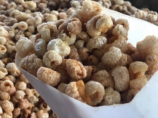 Deep Fried Pork Skin for Appetizers or as a side dish Made from Quality pork Packed in Gags Weighing 1 KG