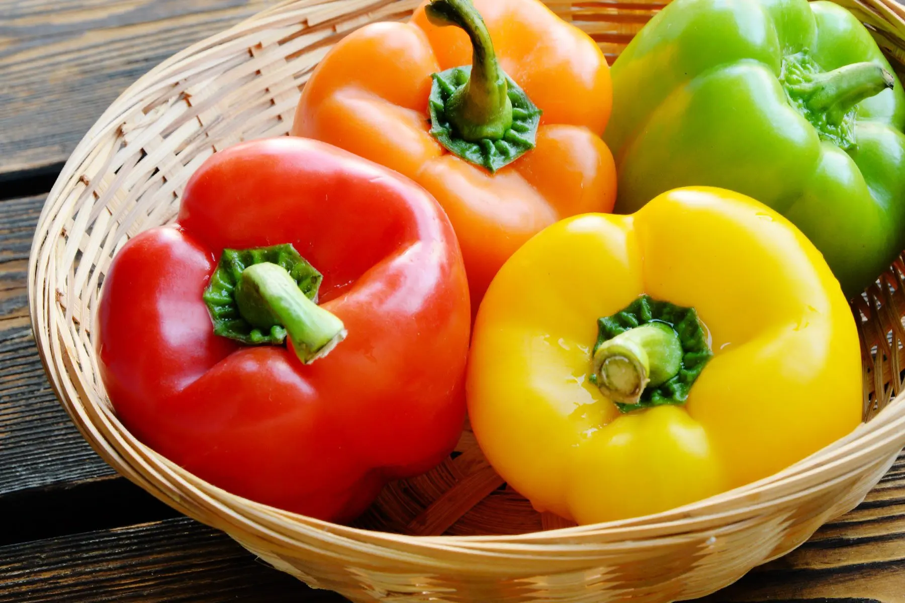 The Best Supplier Green Farmer From Vietnam Fresh Capsicum Bell Pepper Fresh Vegetables Fresh Agriculture High Quality Spicy