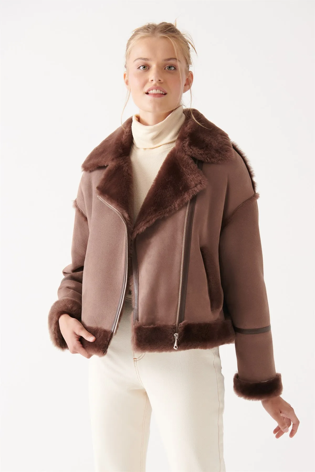 2023 Fashion Women Fashion Sheepskin Suede Leather Shearling Jacket Real Leather Biker Jacket Thick Genuine Leather Women Jacket