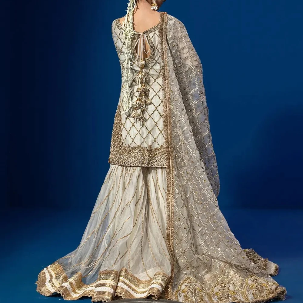 Latest Pakistani Indian New women dresses collection new arrivals 2023 wedding dress Beautiful Embroidered Dresses