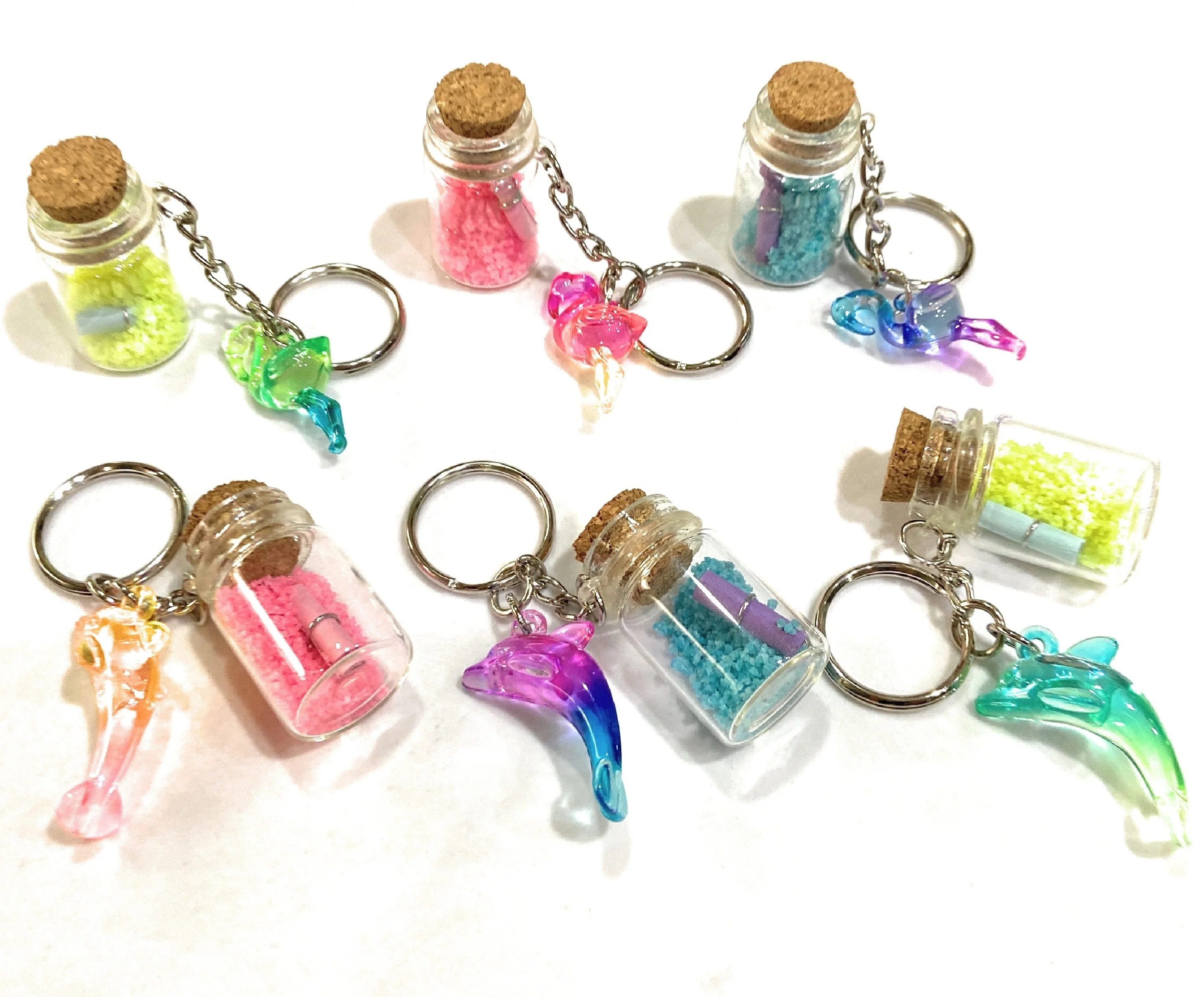 Souvenir Giveaways Bottle Sand Keychain with Neon Colored Sand Bag Pack School Bag Keychain
