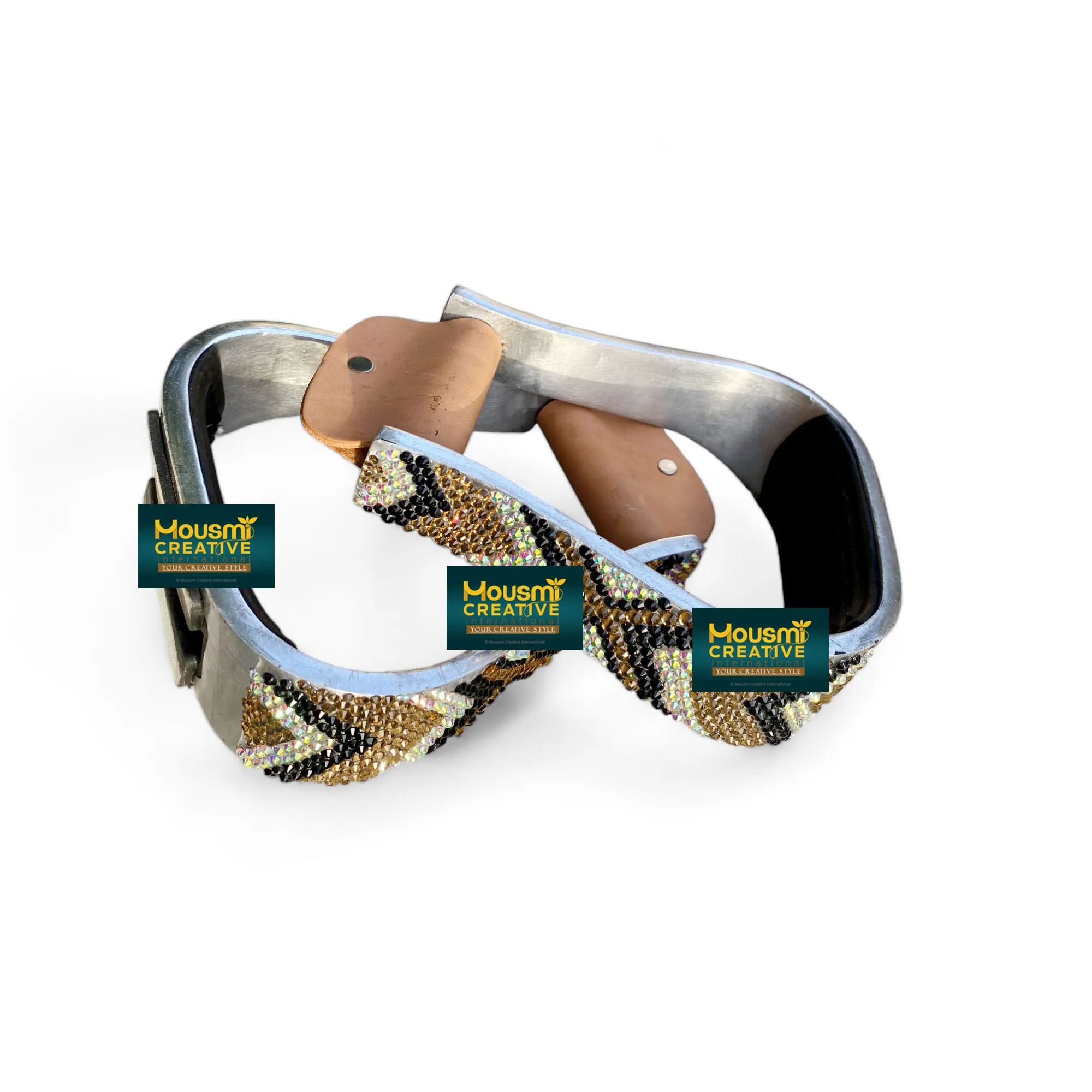 OEM Western Decorative Aluminium Barrel Horse Stirrups With Rhinestone Crystals Jewelled Attractive Western Horse Show Equipment