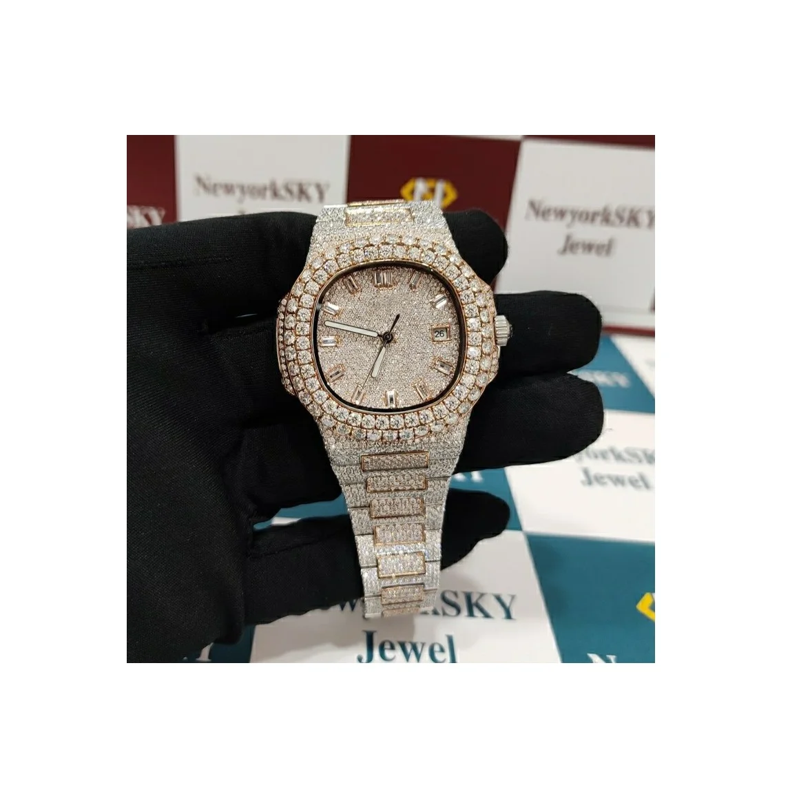 Hip Hop Fashion Quartz Big Diamond Watch Double Movement moissanite watch Large Round Diamond Trend Women Men Watch