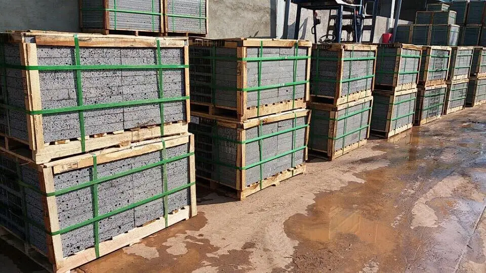 Garden decor volcanic stone marble for construction Hot sale price stone luxury design lava stone lava rocks