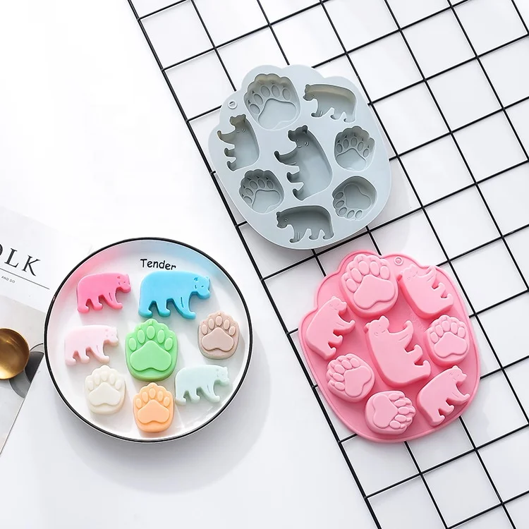 OEM/ODM Hot Sale 8 Cavity Bear Paw Polar Bear Shape Ice Cube Cake Chocolate Mold for Daily or Party