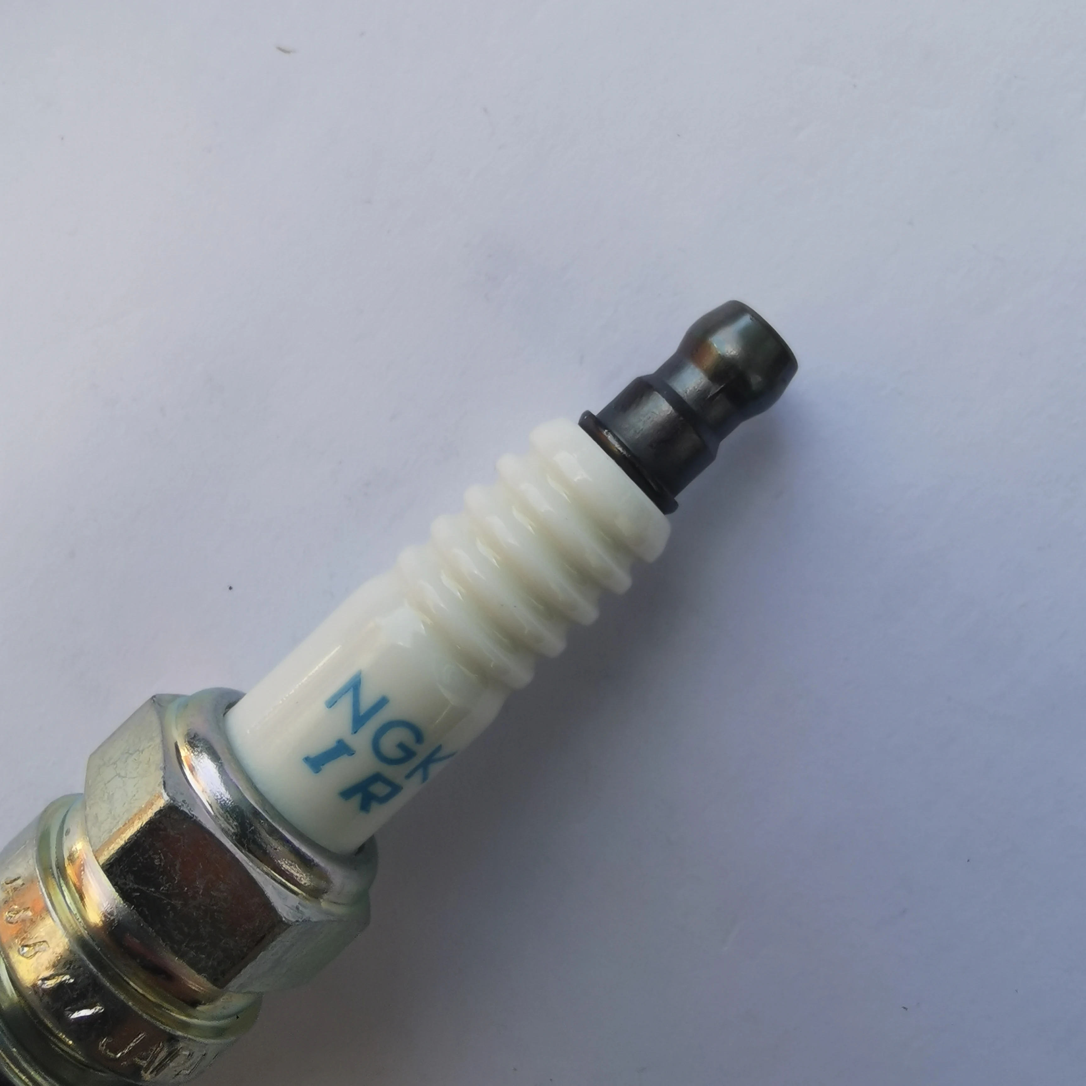 NGK Spark Plugs Original Genuine Laser Auto Engine System 93135 DILKR7A11 For Hyundai GENESIS (DH), i10 (BA, IA), i10 Saloon