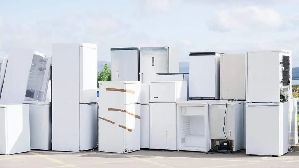Hot Sale Home Fridges Freezer A++Energy-saving 136 Litre Household Refrigerated Three Doors Refrigerated for Home Use