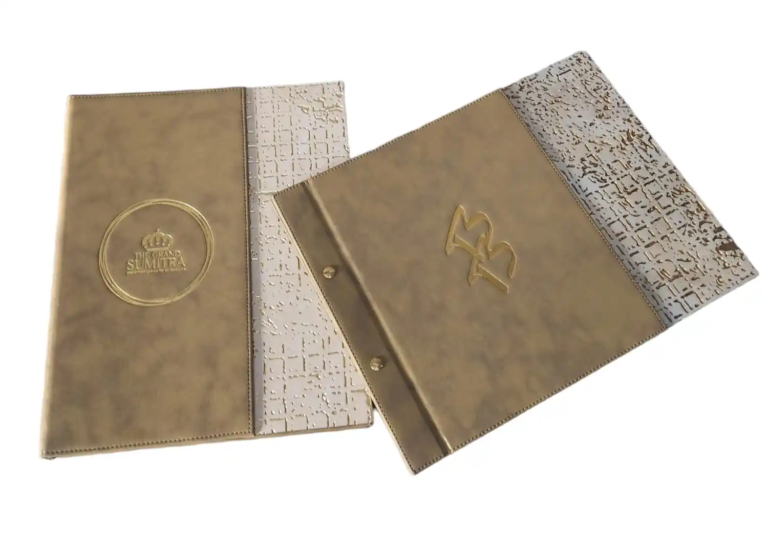Custom A4 Leather Menu Covers for Restaurants Coffee Shops Hotels Bars Durable Wood Menu Folder with Personalized Logo