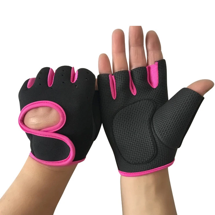 New Arrival Custom Adjustable Fitness Gloves Men Women Training Fitness Gloves with customize packing.