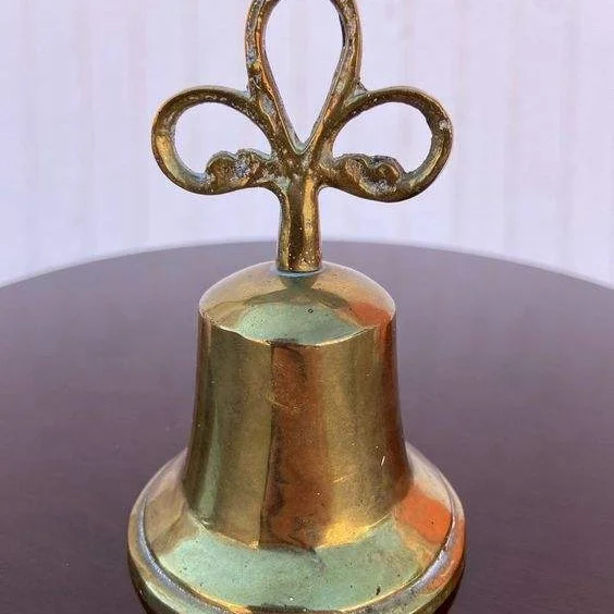 New Classic design Brass Bell New Design Brass Hand bell With brass handle in new Look Metal Bell For Office