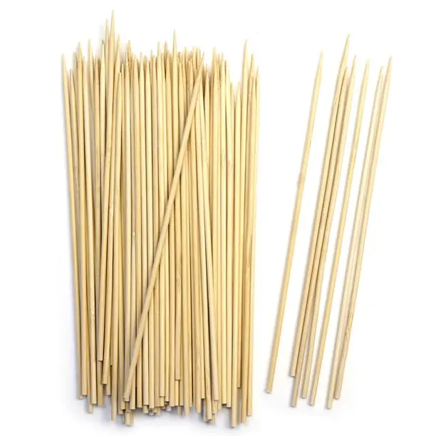 Best Selling round bamboo sticks skewers bamboo skewer with pointed tip Wholesale Bamboo Skewers at cheap price from Vietnam