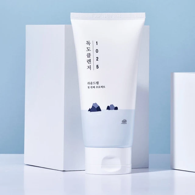 [ROUNDLAB] Low pH 1025 Dokdo Cleanser 150Ml Daily Face Wash Pore Cleansing Moisturizing Cleanser Korean Skincare Facial Foam