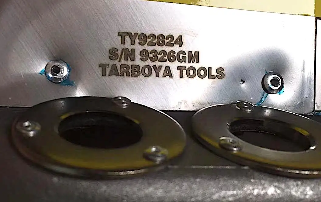 Пневматический штукатурный распылитель TY92824 для потолков используется ограждения а также помогает в строительстве органических скульптур