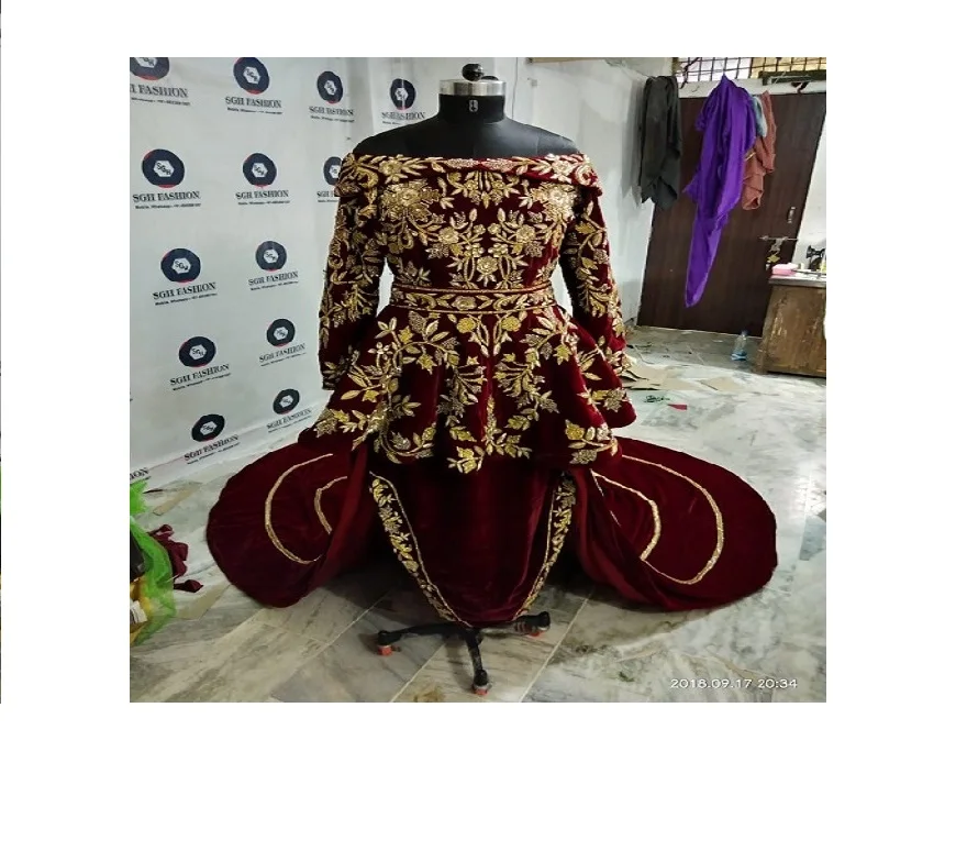 Red color moroccan kaftan wedding dress for bride heavy hand work exclusive design traditonl dress size and color can be change