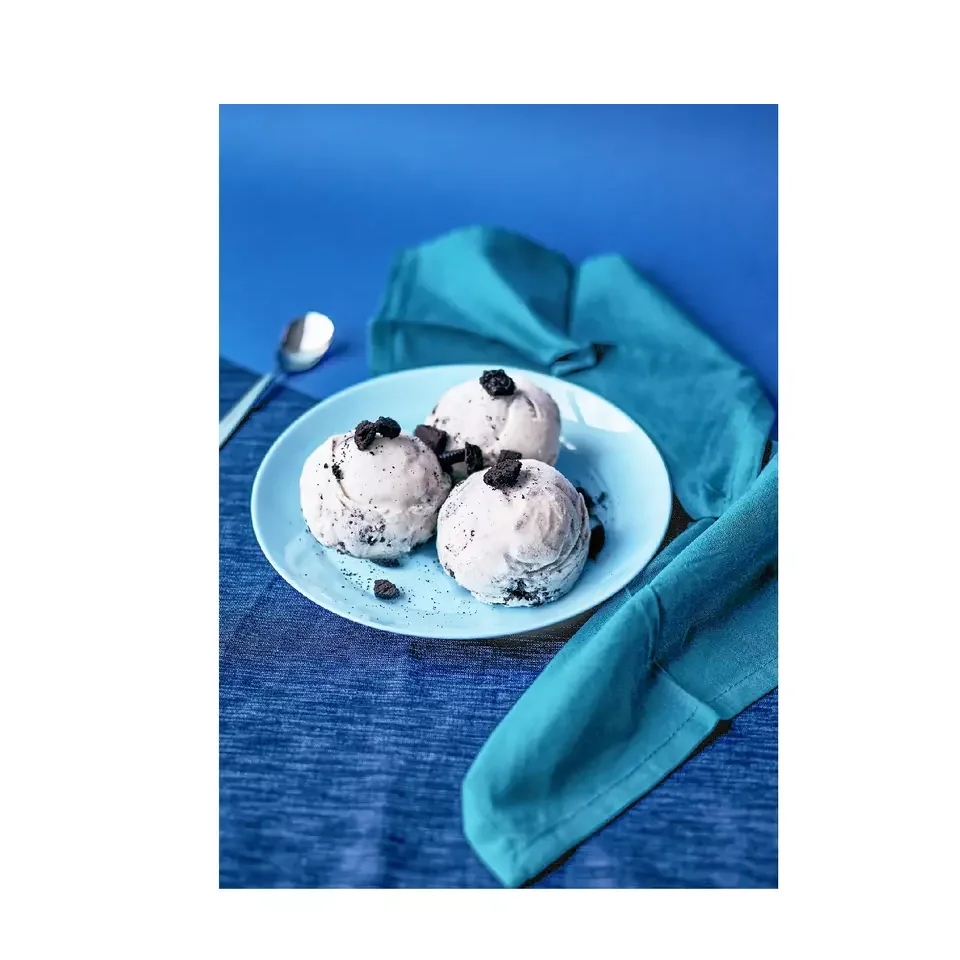 Competitive Price Crunchy Cookie Rich Vanilla White and Black Sweet Taste Handcrafted 16oz Pint Smooth Classic Cookies Ice Cream