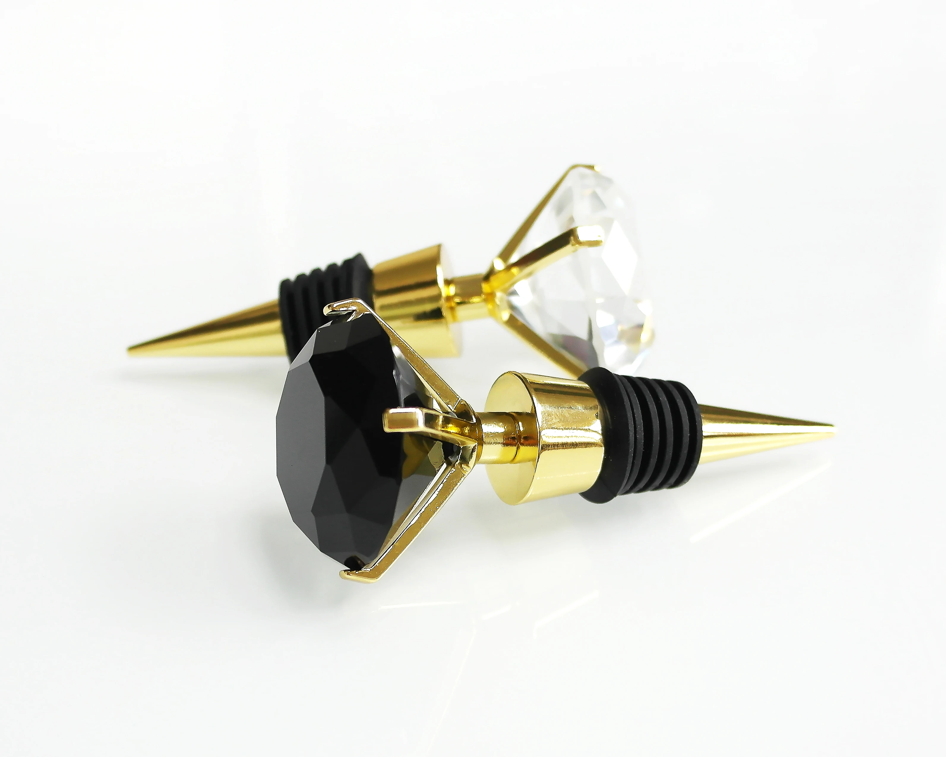 Diamond Shape Crystal Wine Bottle Stopper