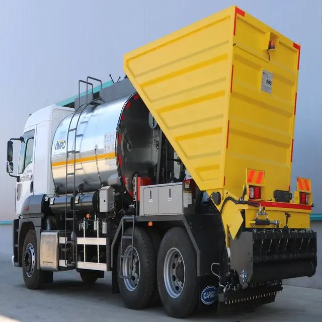 Vimpo New Combi Chip Spreader Machine Turkiye-Produced with High Quality Engine and Pump for Asphalt Pavers