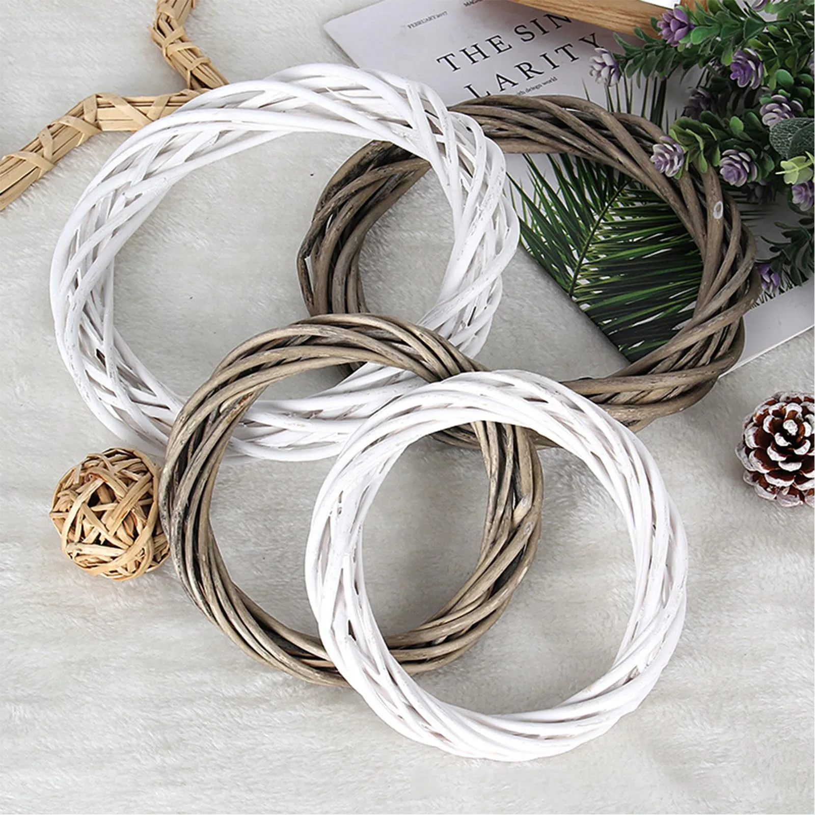 Rattan Christmas Wreaths dried Grape Vine Wreath For Hanging wall indoor Home Wall Decor Rattan Wreath for Christmas