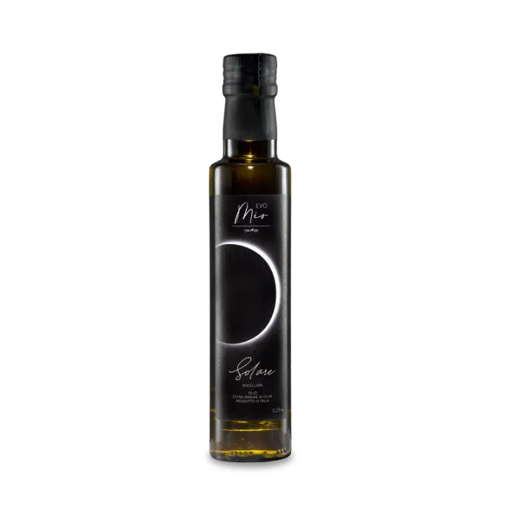 Fresh and Natural Extra Virgin Olive Oil in 250ml bottle - Authentic Italian Flavor and Aroma - Order Now!