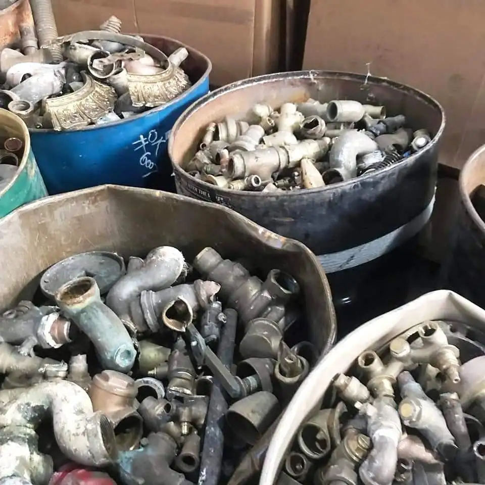 Brass 100% Discount Sales Pure Brass Honey Honey Scrap Ready for Export Universal 99.98%High Quality Honey wide deli brass scrap