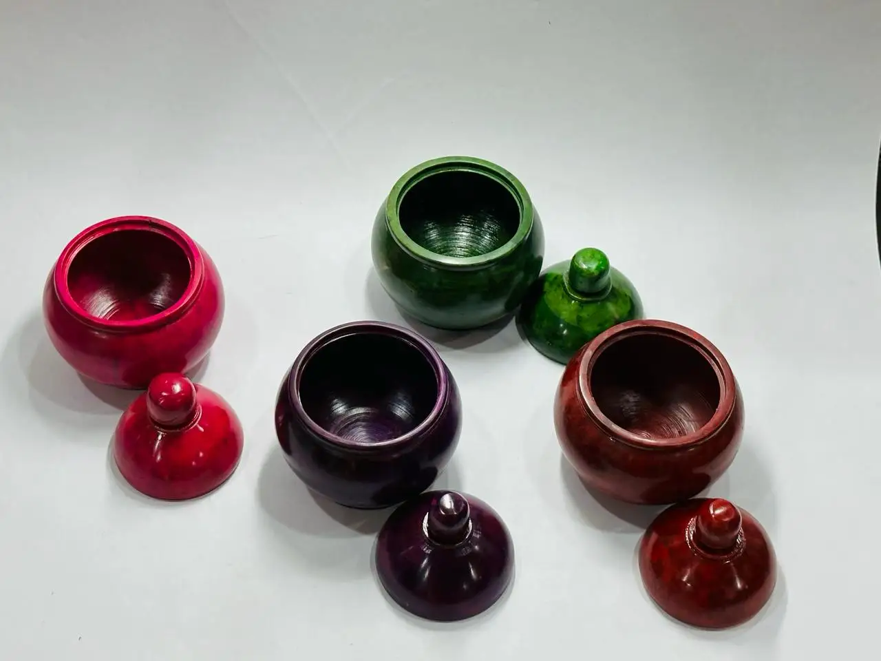 Amazing Gift Of 2024 ,ARTS & CRAFTS WHITE MAKRANA MARBLE HANDI SHAPE MUGHAL FLORAL DESIGN  REAL  HANDPAINTED