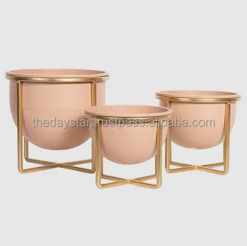 Luxury Quality Customizable White Metal Pot with Stand for Indoor Outdoor Decor Garden Home Nursery Elegant Design Floor Usage