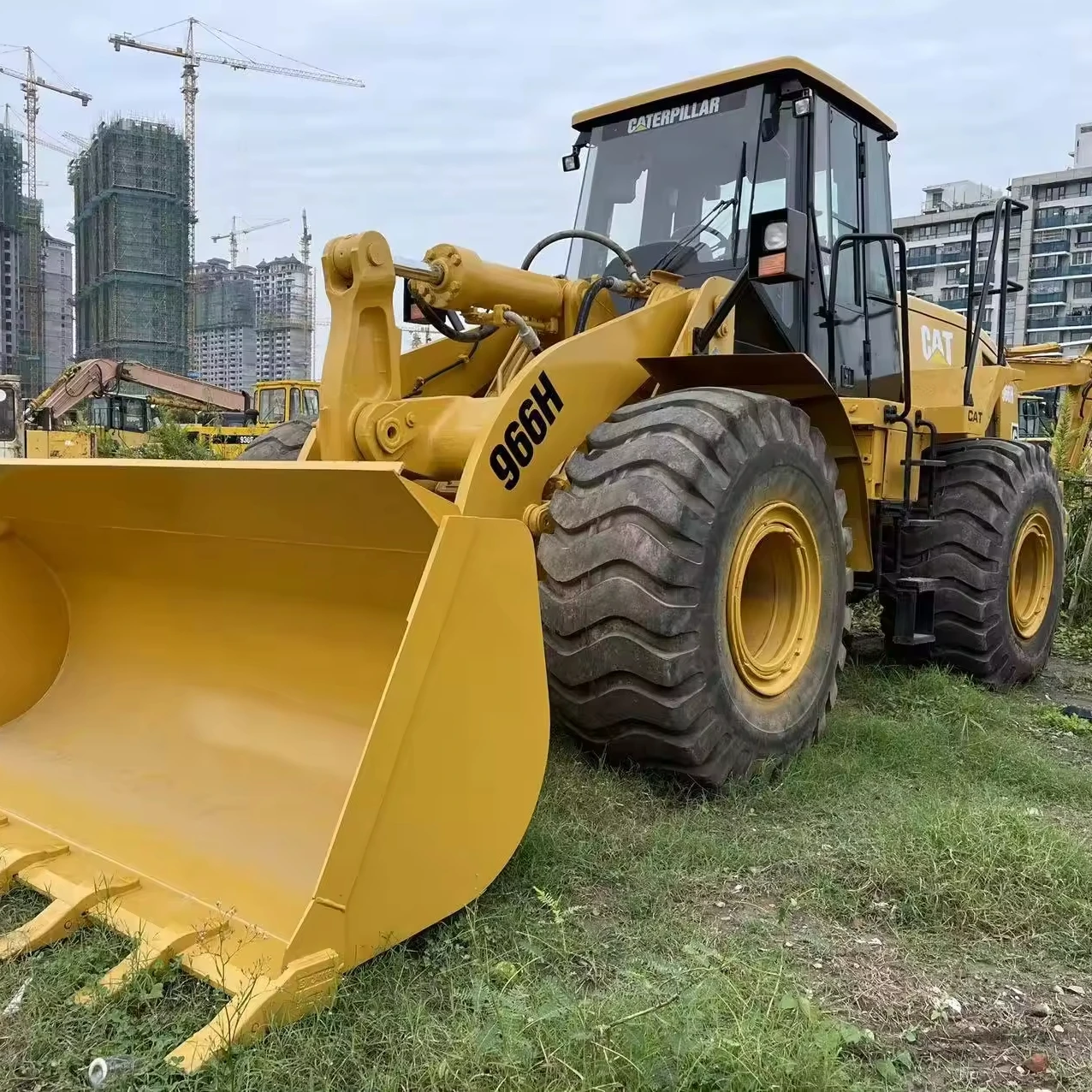 Колесный погрузчик CAT 930 4-цилиндровая Трансмиссия переключения передач работает и переключает хороший запуск в холодную погоду