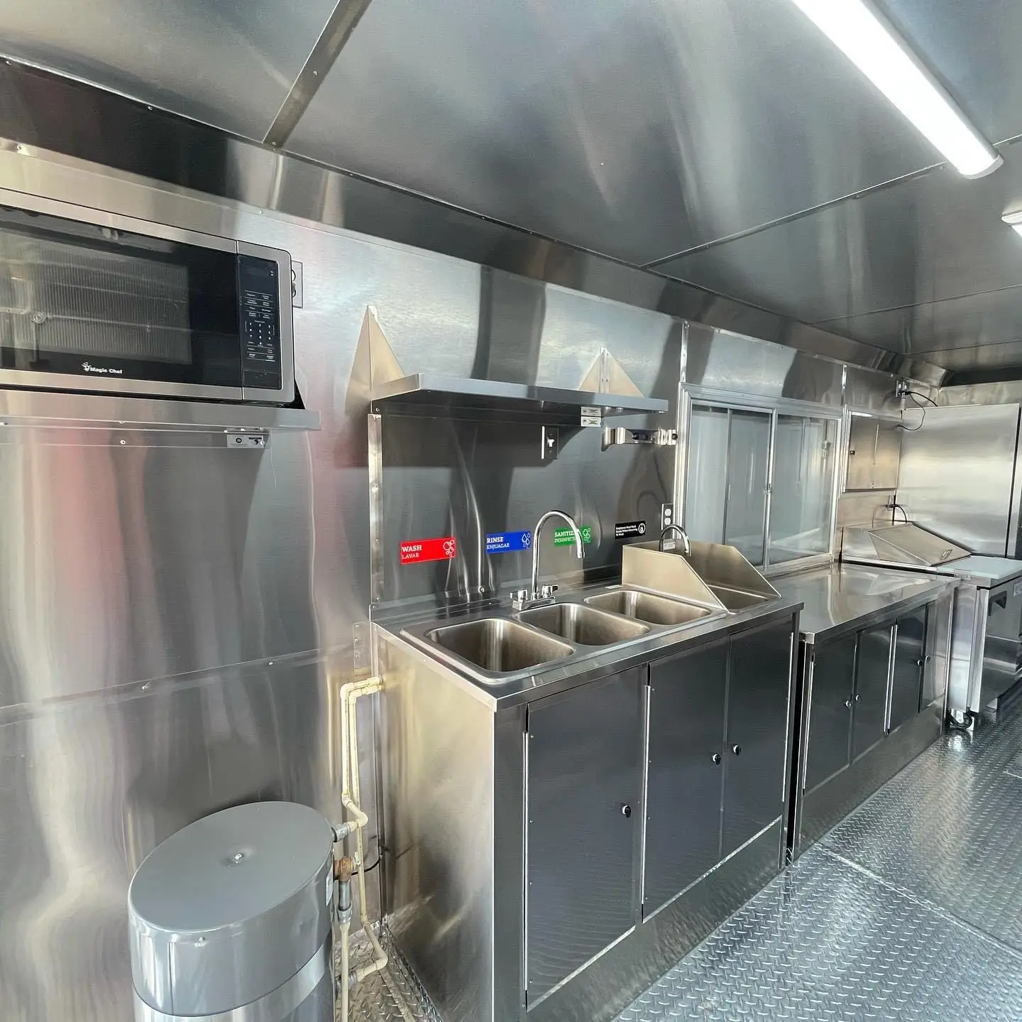 street mobile food truck multifunctional customizable popular street food trailer commercial food truck