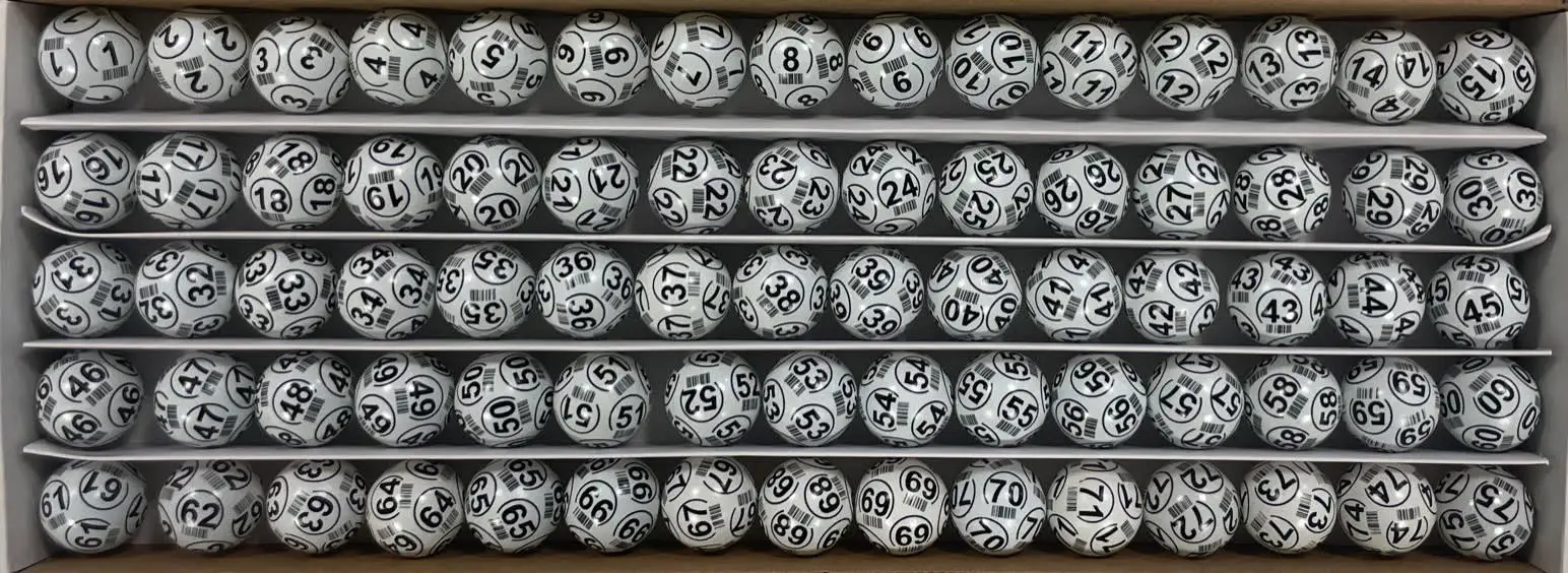 Traditional Bingo ball games from 1 to 90 with barcode  white bingo balls with bar code for Bingo hall