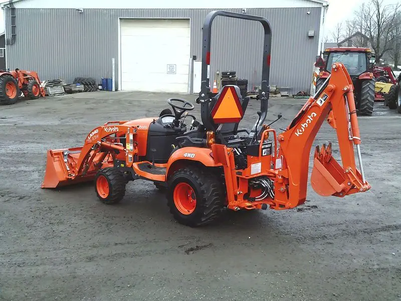 Kubota газонокосилка 4x4 маленький трактор с фронтальным погрузчиком экскаватор-трактора грузовики сельскохозяйственный мини