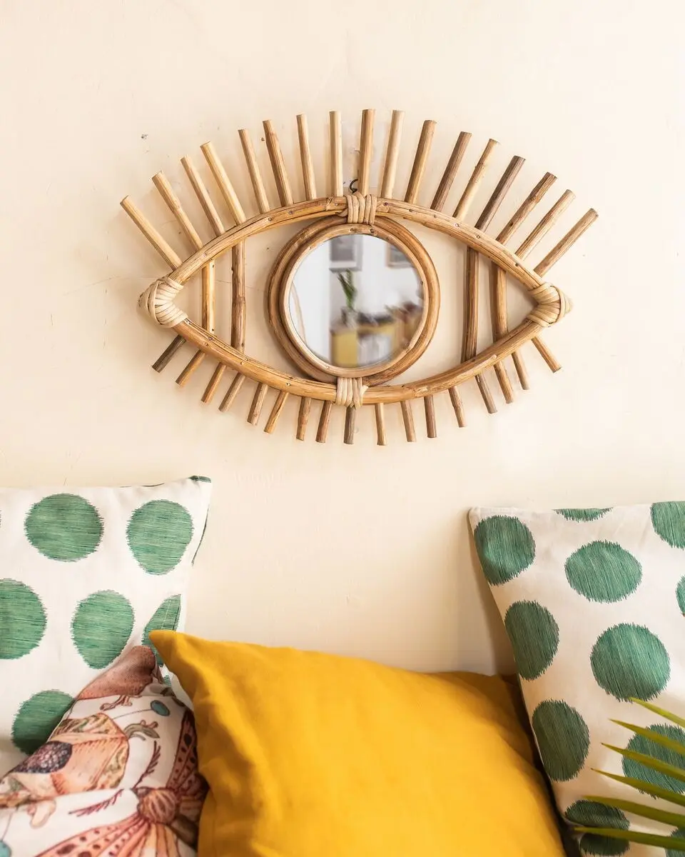 Wholesaler Rattan Eye Mirror Handwoven Hanging Mirror for Living Room Bedroom Decoration Vietnamese Manufacture