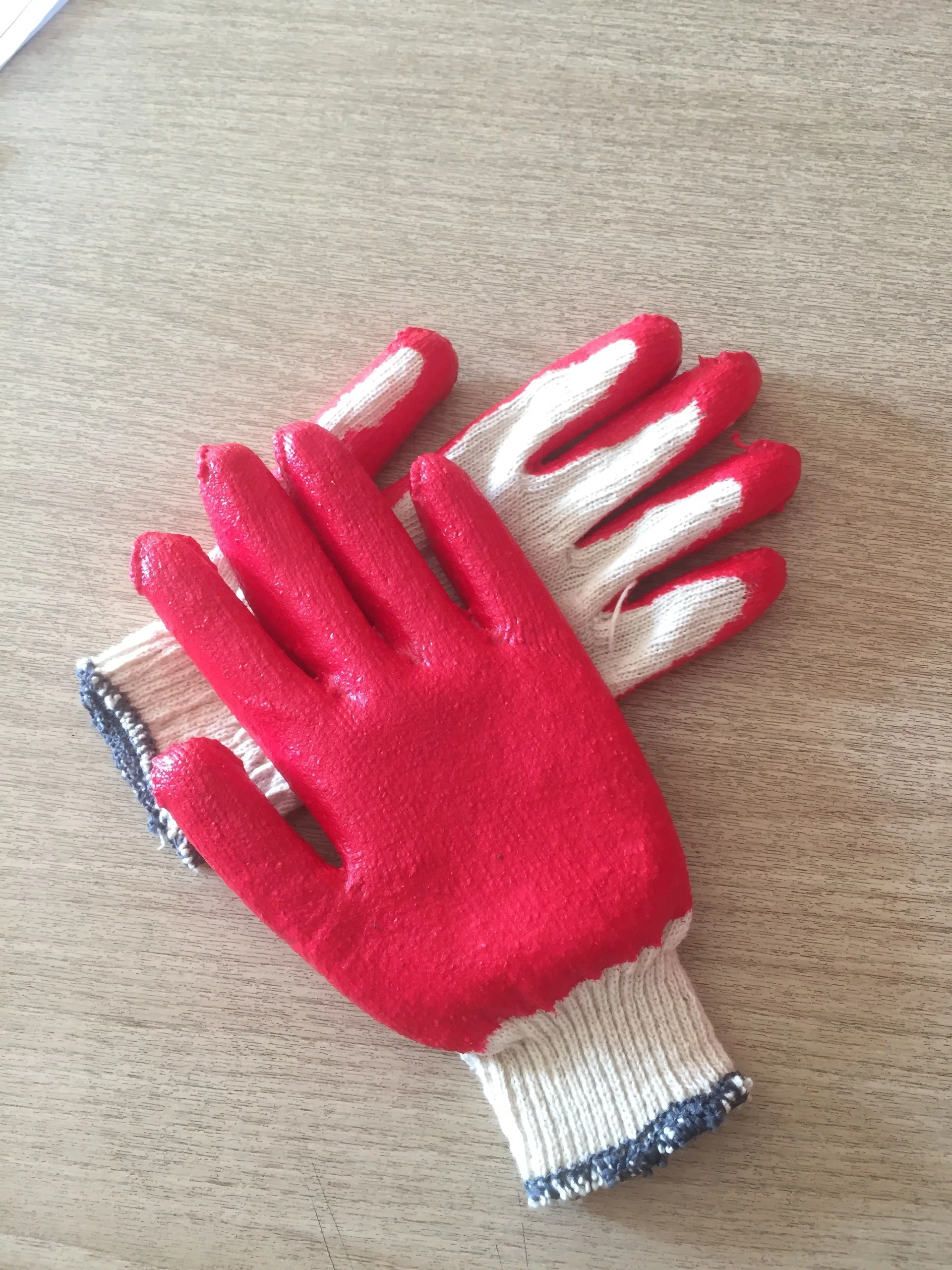 Hot Selling XL Size Half Latex Coated Work Gloves Top Cheap Vietnamese Safety Gloves for Gardening Made of Nitrile and Leather