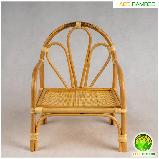 GOOD SERVICE BAMBOO POLES WITH  TOP MAMNUFACTURER