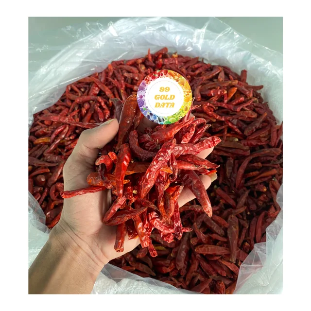 Hot Selling Export Standard 100% Dried Red Chilies with extremely spicy taste made in Vietnam grade 1 at low price