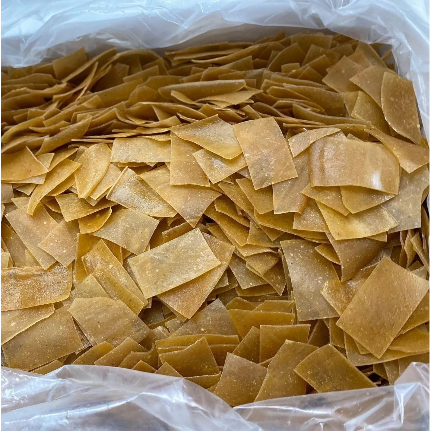 Wholesale High Quality Good Price 9 months Shelf Life Salty Taste Seafood Snacks Crispy OEM Prawn Cracker from Vietnam