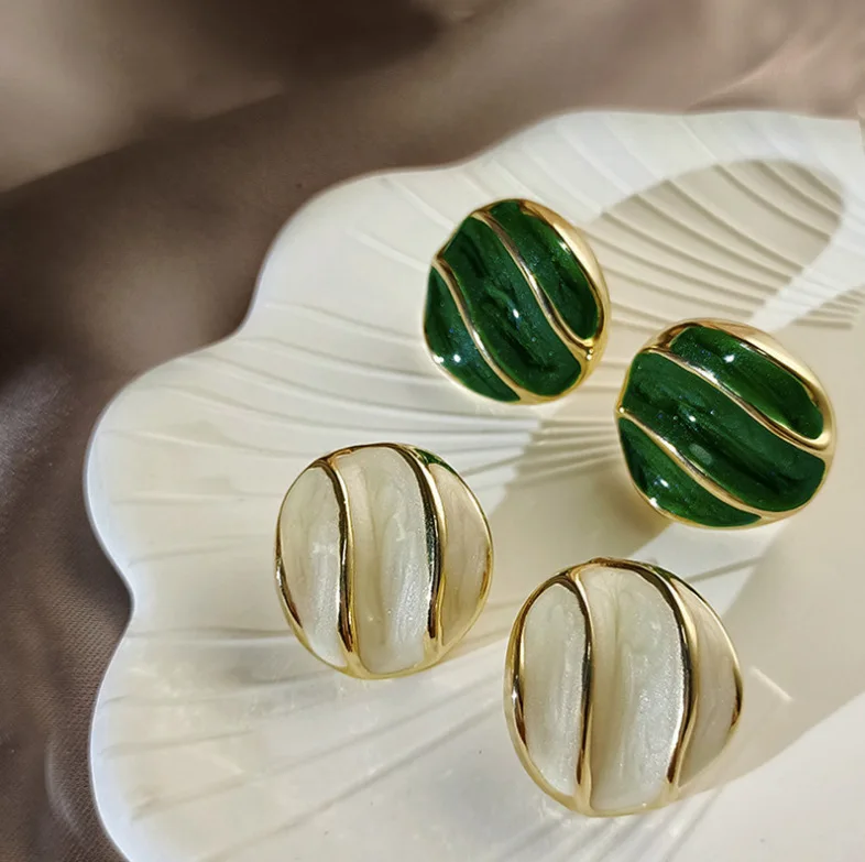 Fashion Green Glaze Irregular Round Stud Earring Korean Design Enamel Geometric Exaggerated Sweet Cool Fashion Retro Ear Jewelry