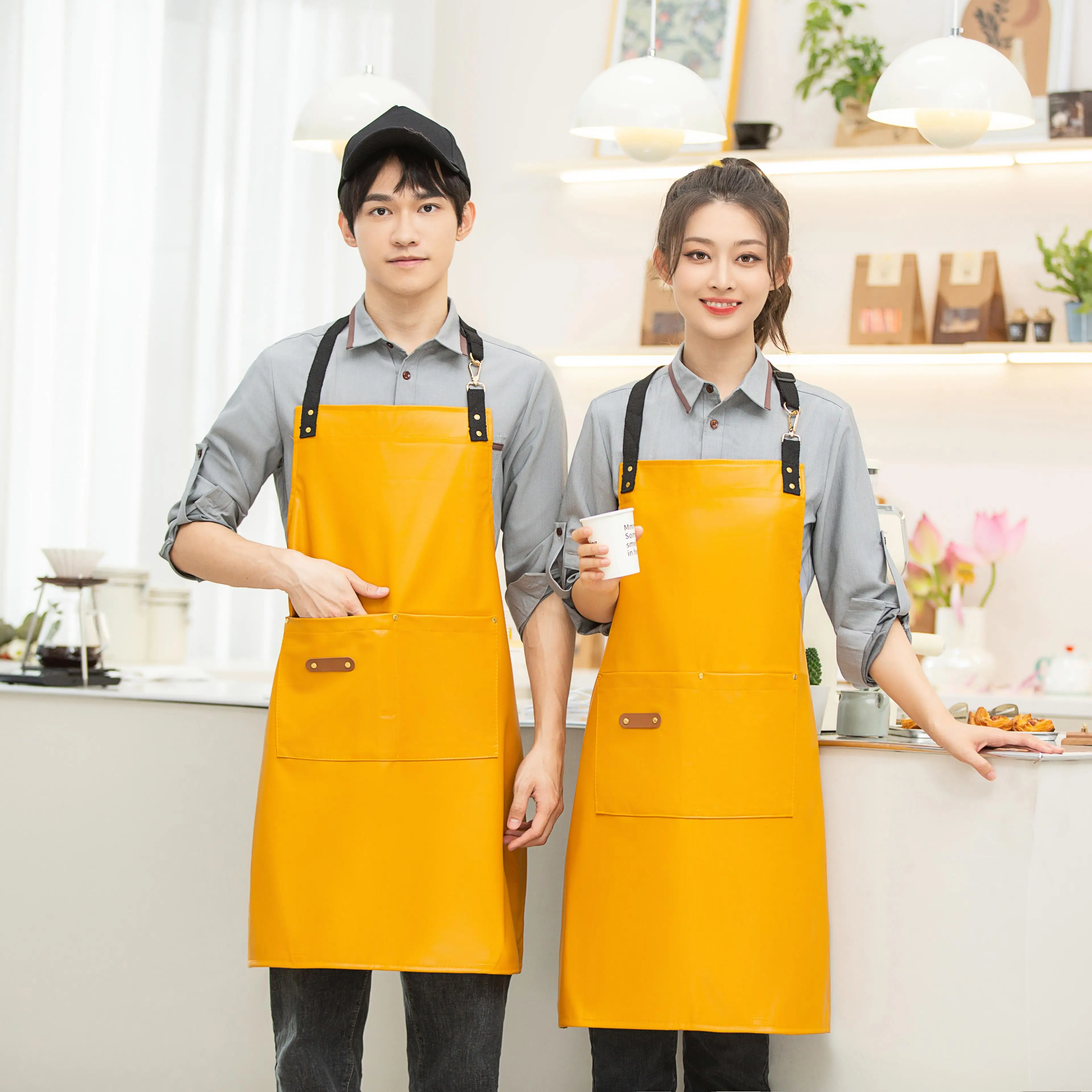 Best Seller High Quality PU Waterproof Coating Apron PVC and Pu Material for Cleaning in Commercial Food Use for Children