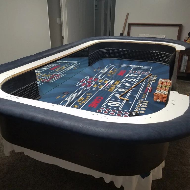 Производитель столов высокого качества с индивидуальным логотипом, войлоком, дизайном, узором, цветами и размером