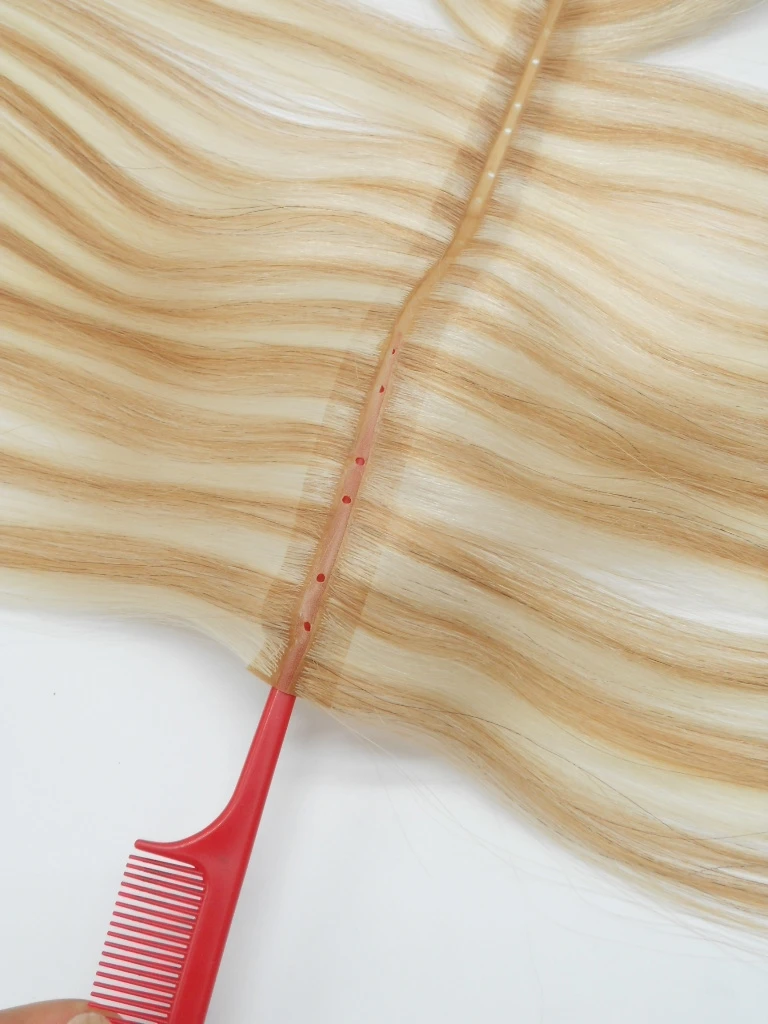 2018 Yishu factory  Wholesale 12 A Grade Russian 30inch Remy Virgin Hair ombre  color curly   Tape Hair Extensions