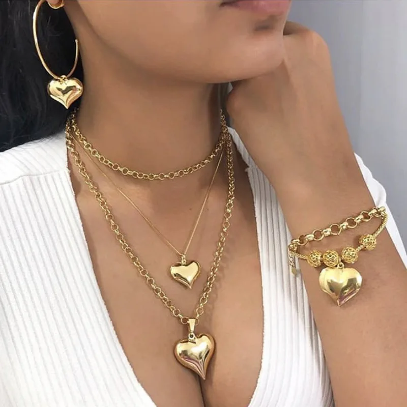 Latest Exaggerated Personality Circle Love Earrings Bead Love Shape Bracelet Big Love Golden Chain Necklace for Women/