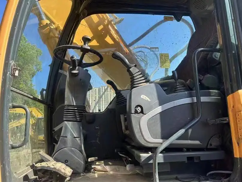 Hyundai wheel excavator R210W-9 hydraulic excavator hot selling product in good  condition with best price for hot sale in China