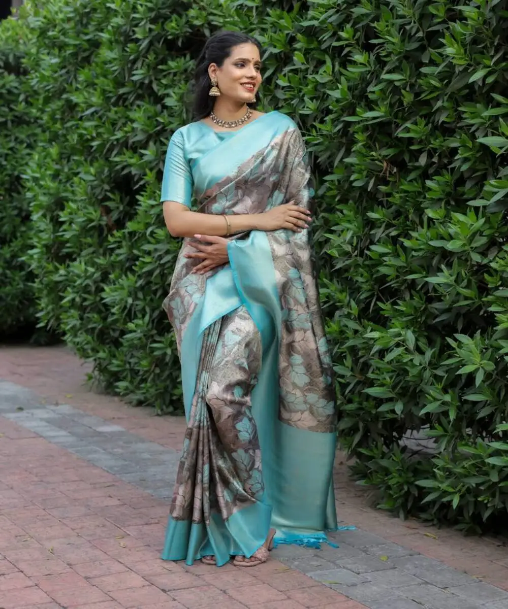 Stay cool and comfortable with Indian pakistani clothing elegant, featuring lightweight fabrics and breezy silhouettes.