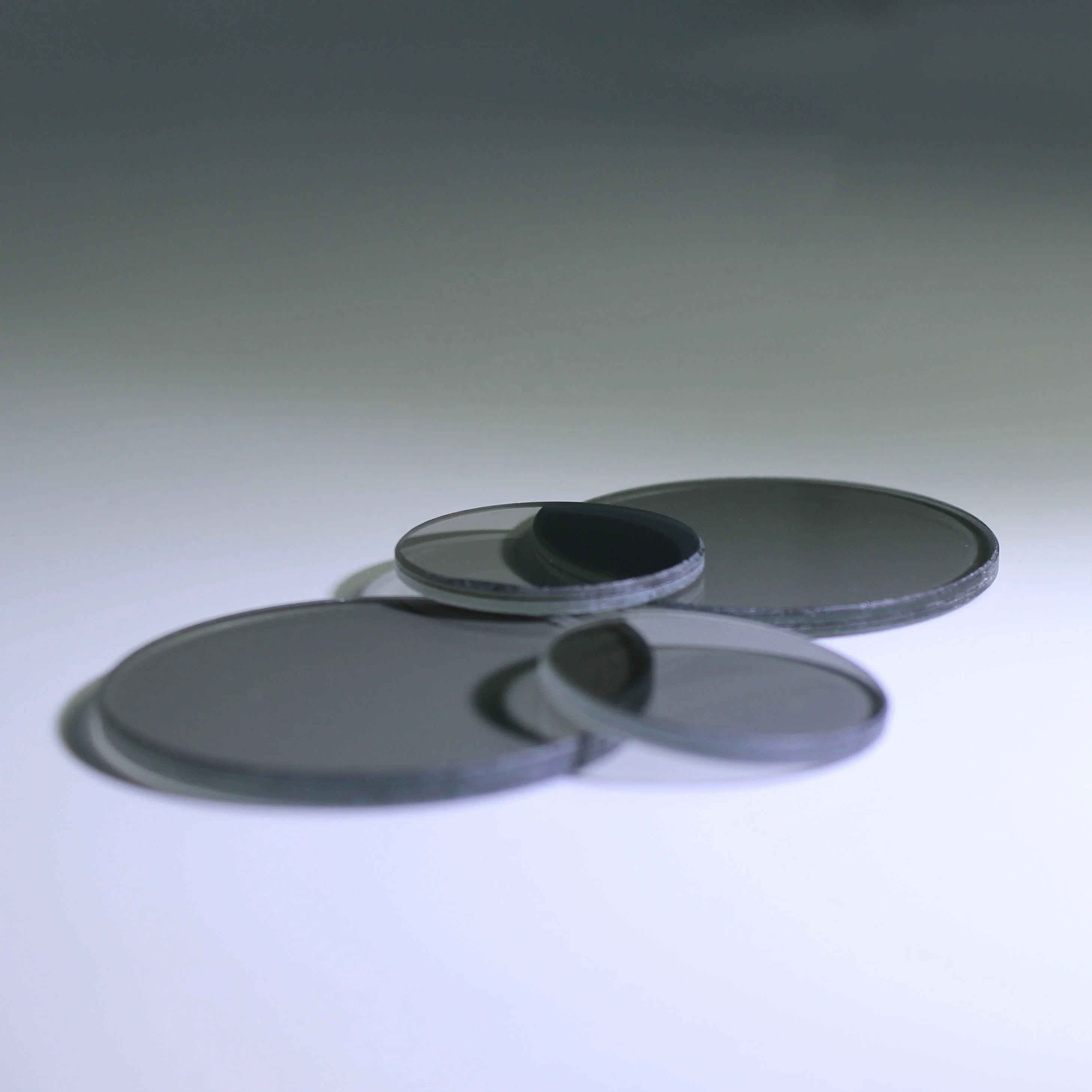 High Quality Mini Size Polarizer Coating Optical Glass Filter