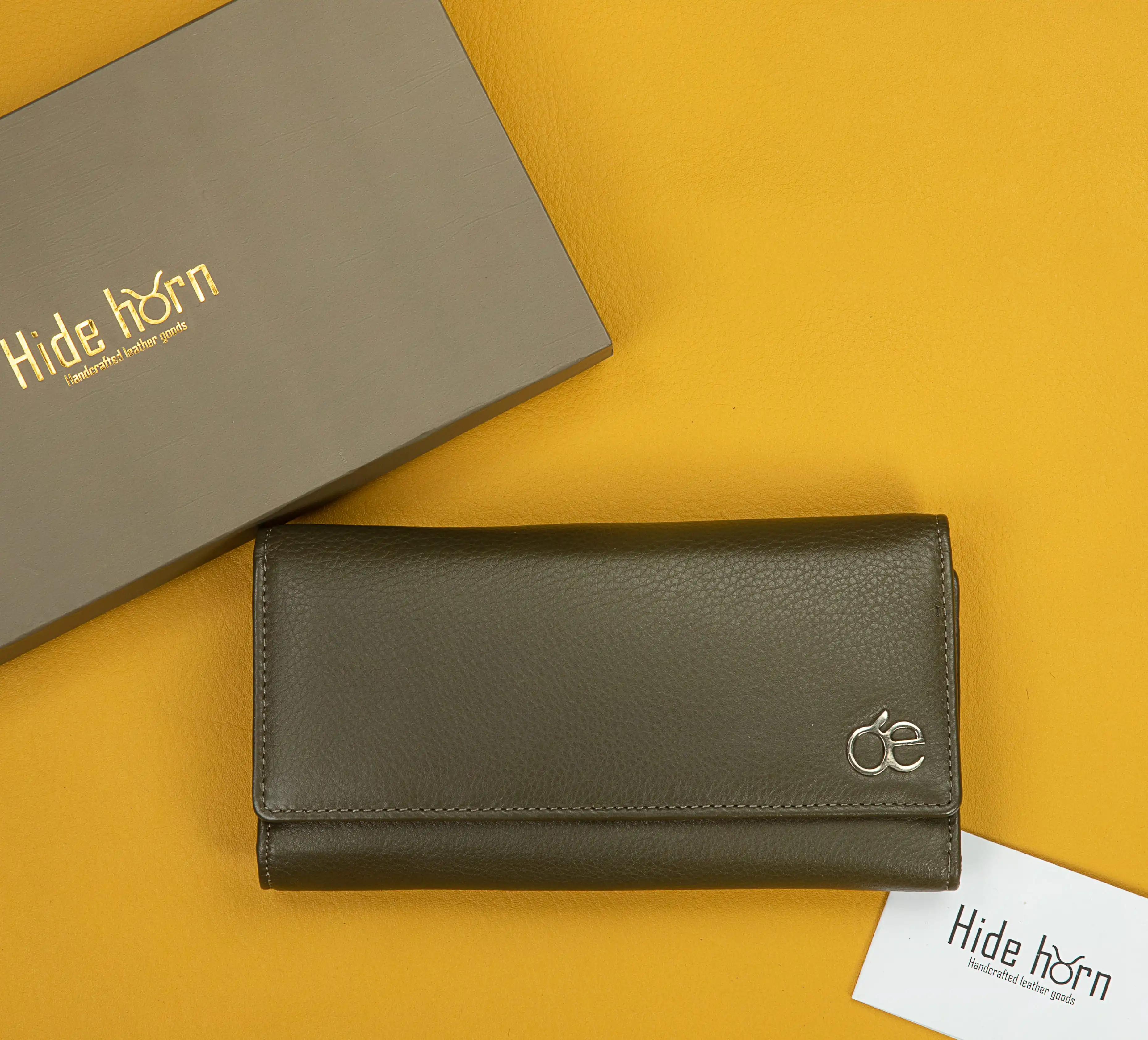 High Quality Olive Green Cow NDM Leather Clutch for Women RFID Protected Ladies Wallet