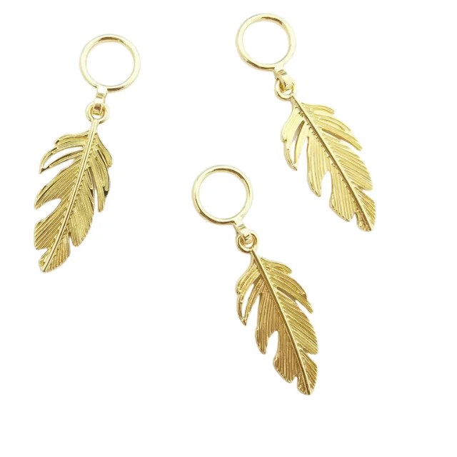 New Design Wholesale Small Metal Charms for Jewelry Underwear Making Gold Feather Pendant Charm