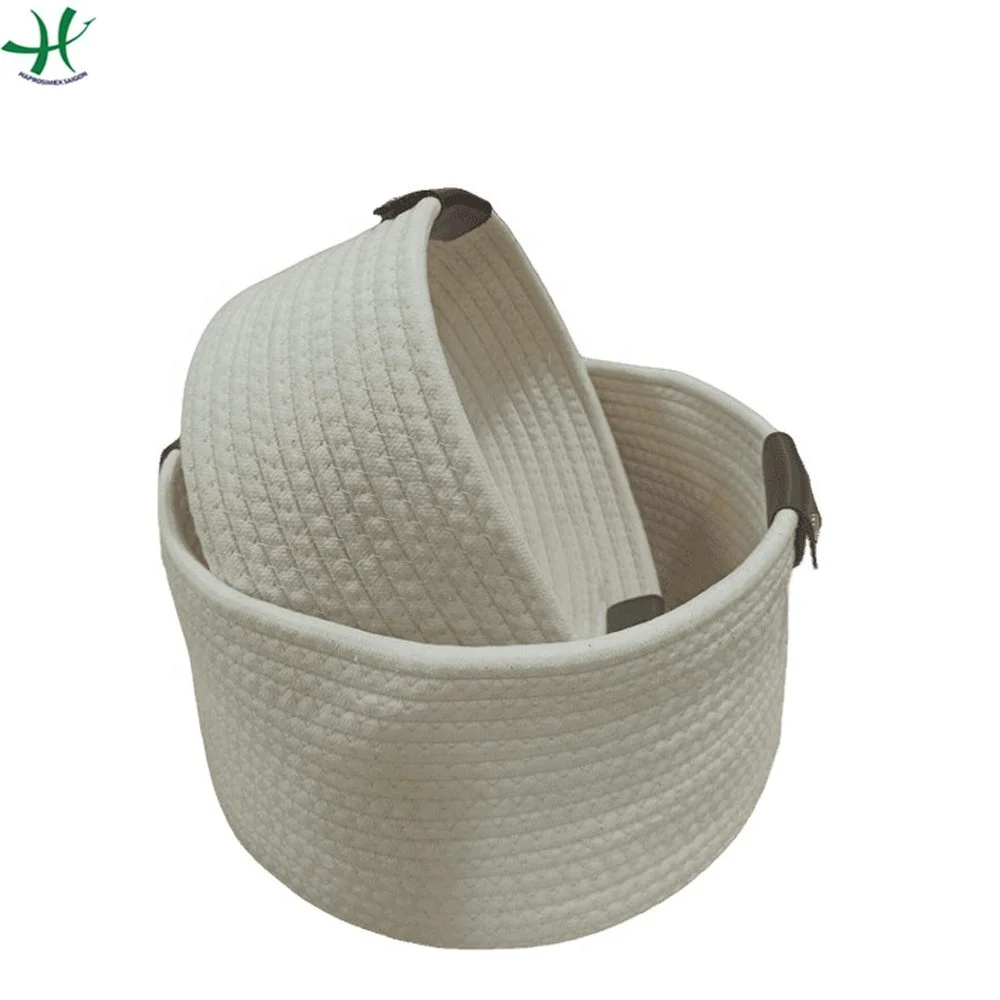 2017 good quality willow storage basket/ water hyacinth storage baskets with jute handles set of 2