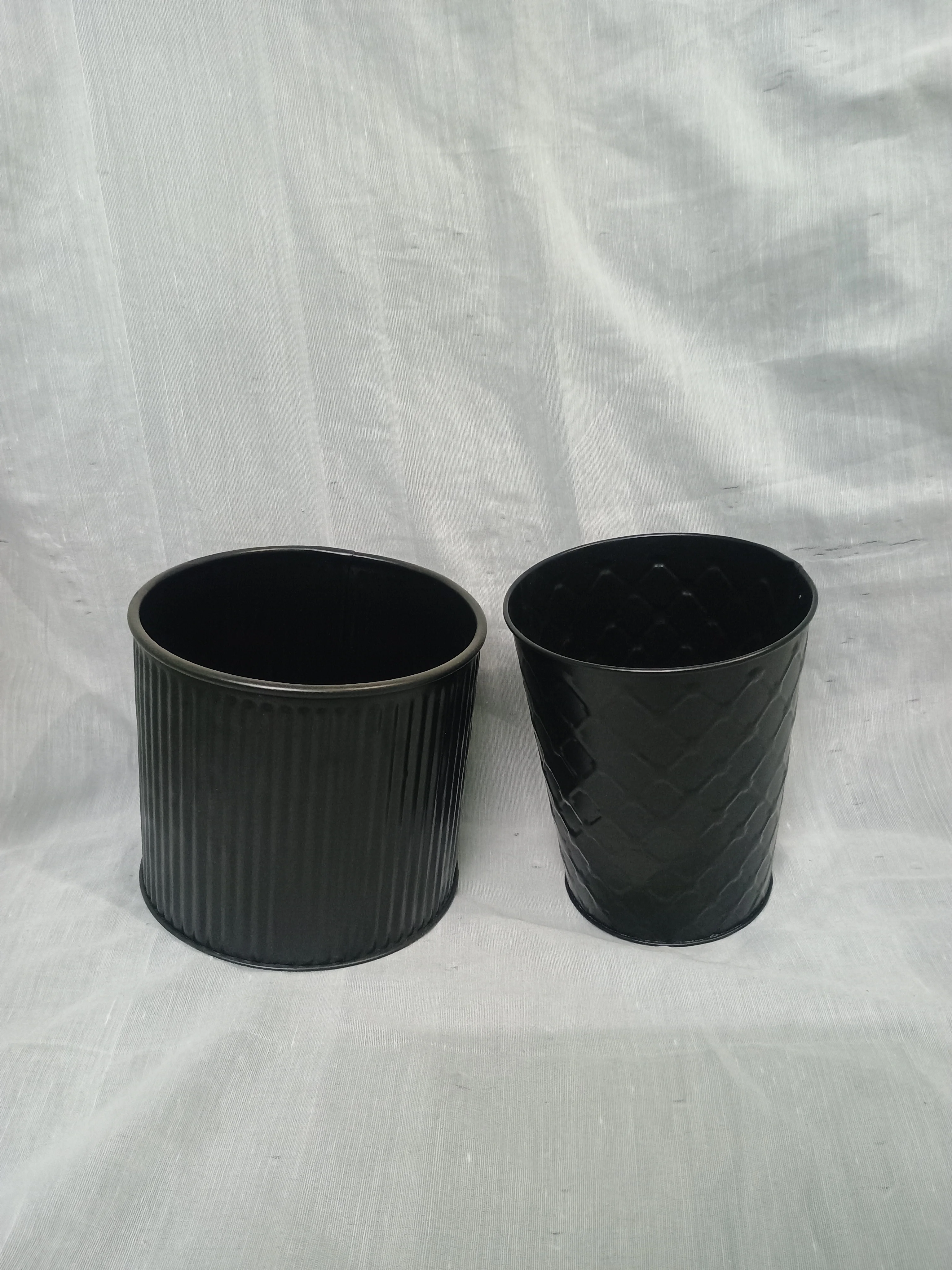 Pickling Black vertical stripes iron small Flower Bucket Pot Covers For Home and Garden