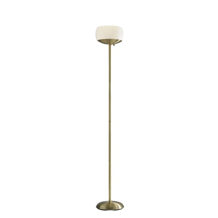 High Quality Metal Floor Lamp Luxury Look Customized Design Metal Floor Standing Lamp Amazing Hot Selling Floor Lamp